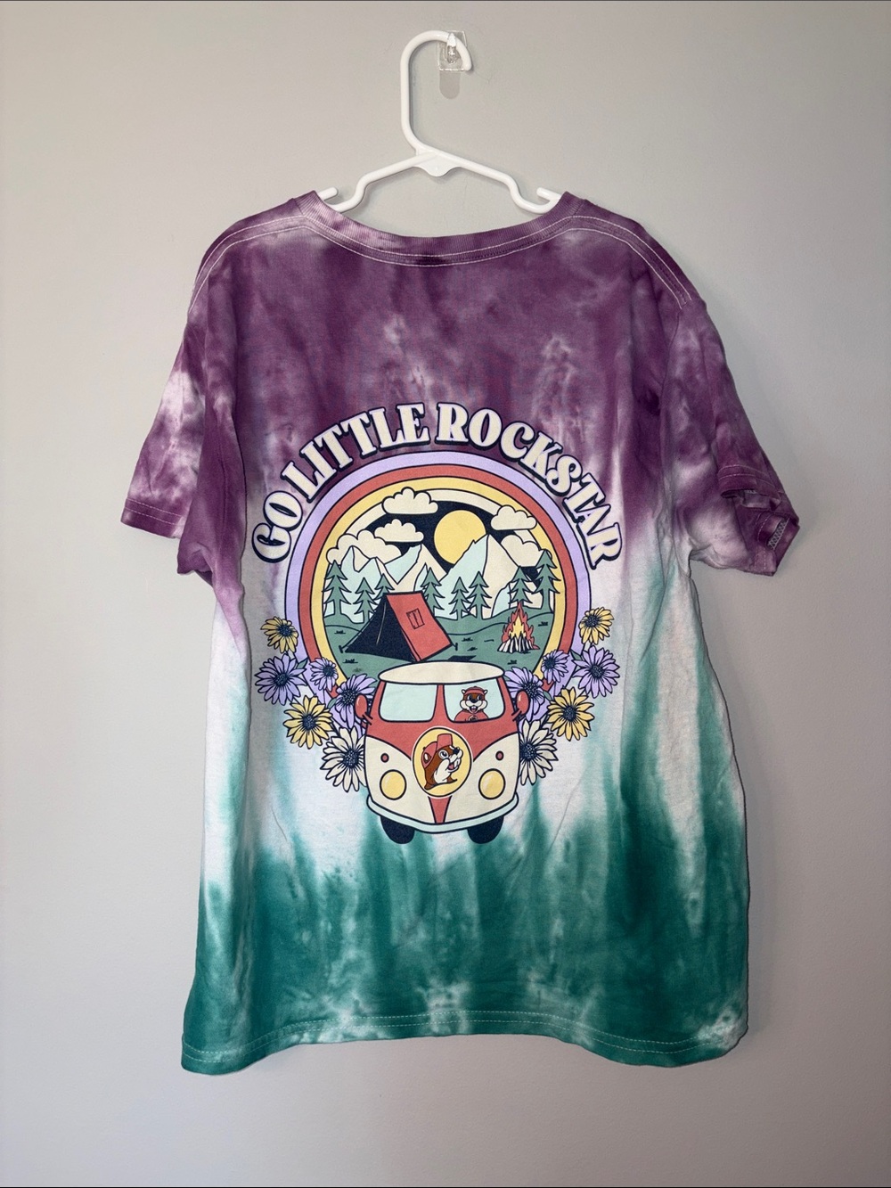 Buc-ee’s Tie-Dye Purple & Teal Kids T-Shirt with Daisy Patch YM